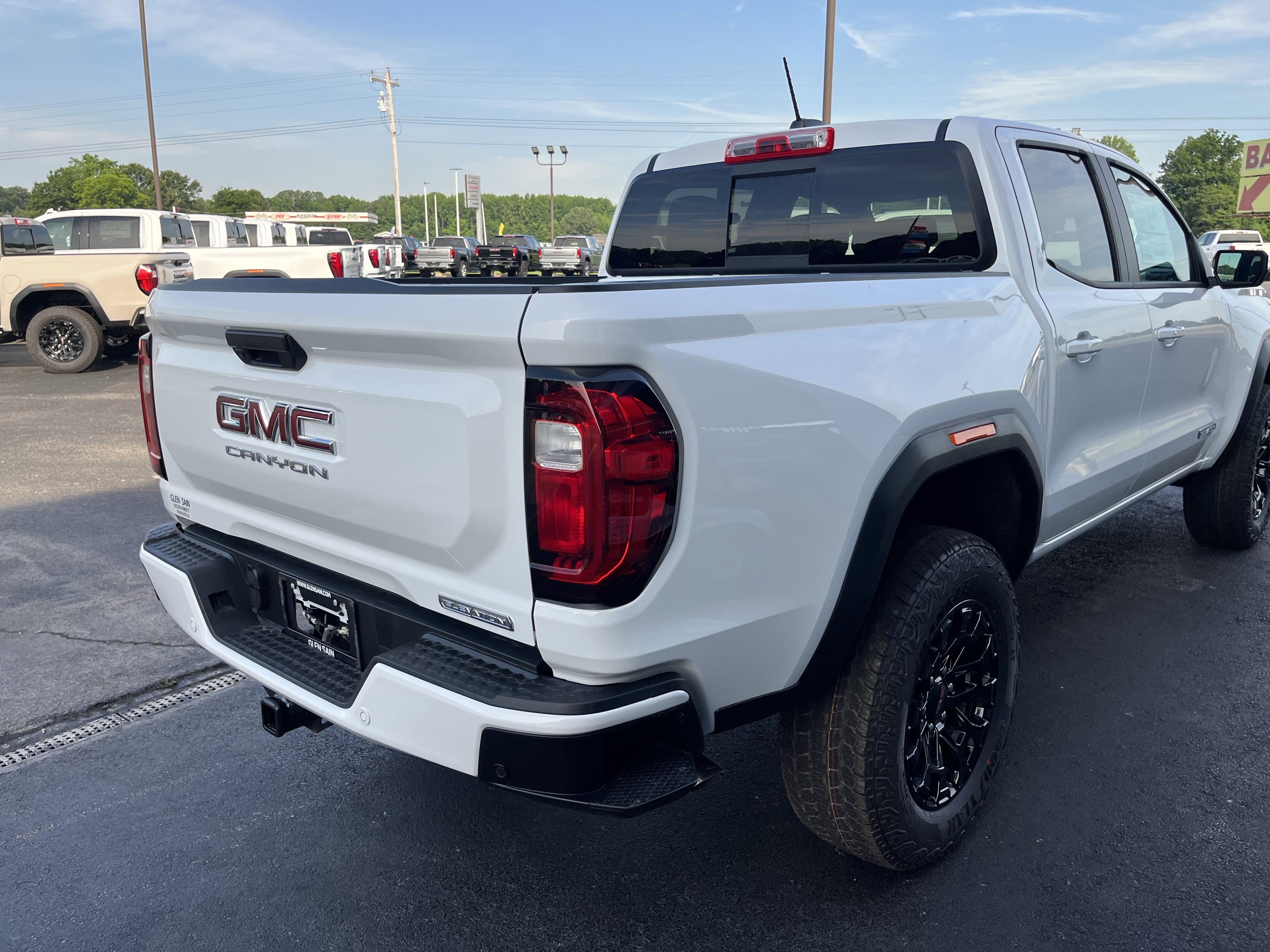2026 GMC Canyon — detail view