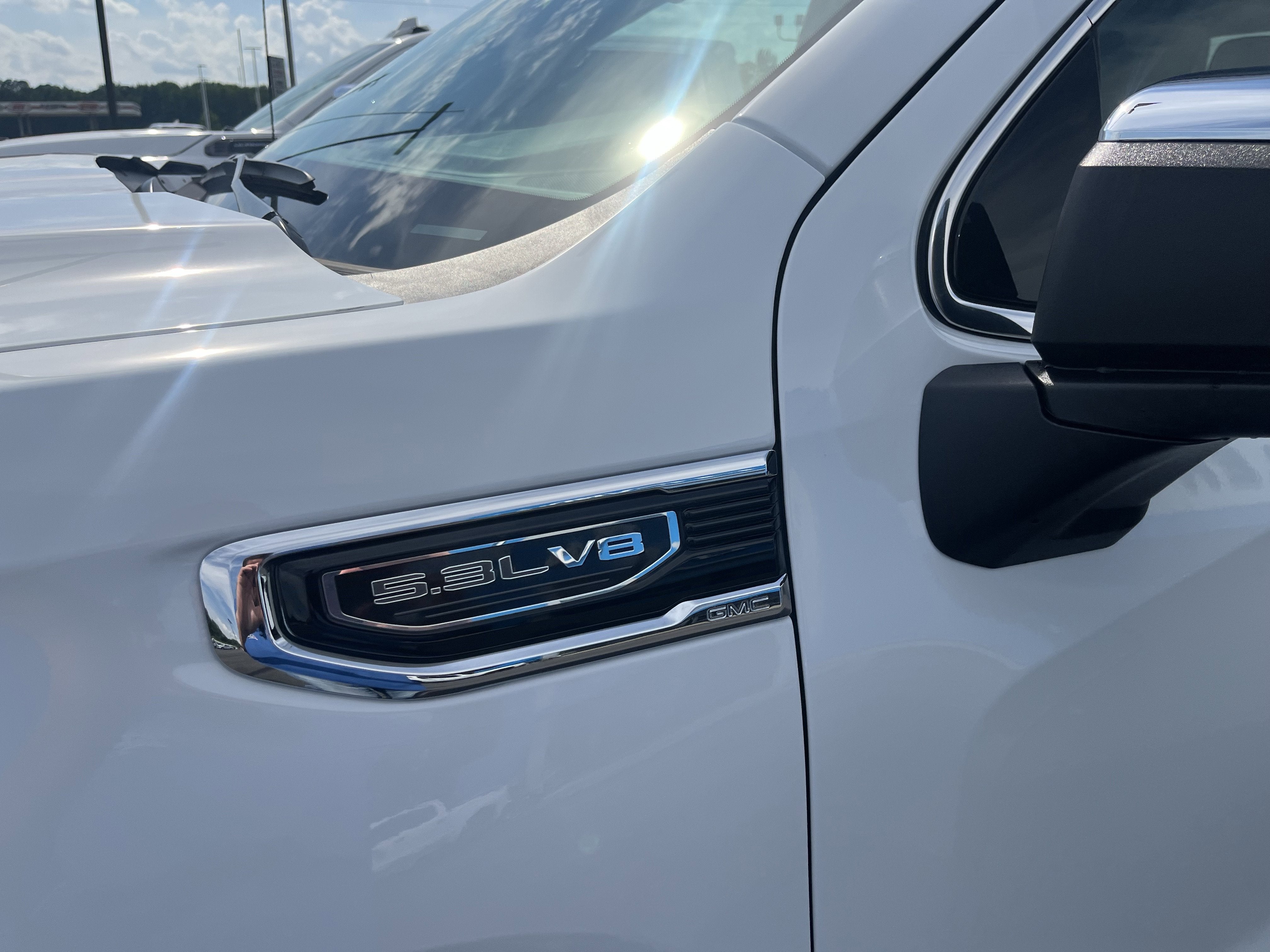 2026 GMC Sierra 1500 — side profile view